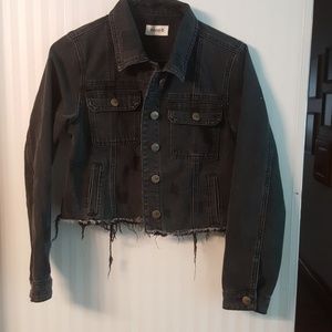 Short black distressed jean jacket